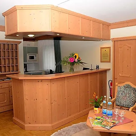Ξενοδοχείο Am Weinberg / Travellers Hotelbetriebs Gmbh *
