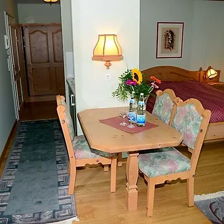 Am Weinberg / Travellers Hotelbetriebs Gmbh Ξενοδοχείο *