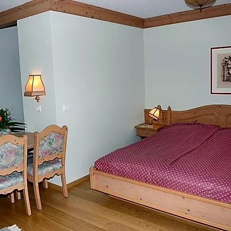 Am Weinberg / Travellers Hotelbetriebs Gmbh