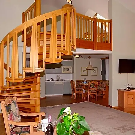 Am Weinberg / Travellers Hotelbetriebs Gmbh Sasbachwalden
