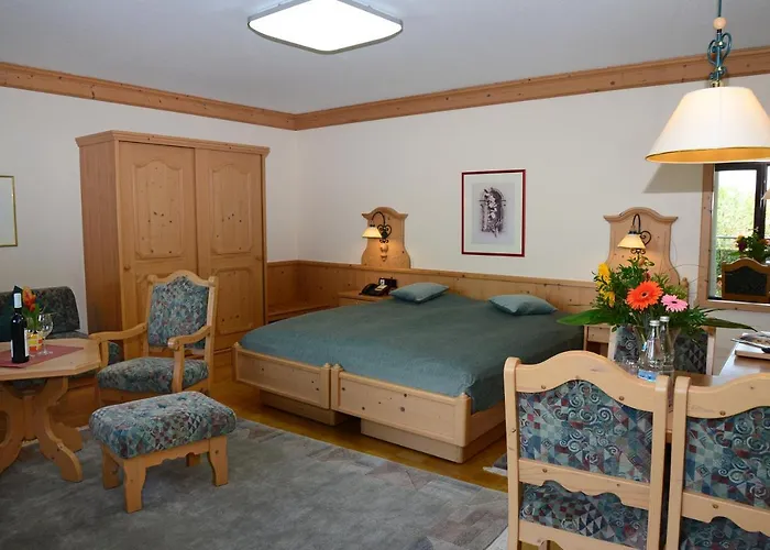 Am Weinberg / Travellers Hotelbetriebs Gmbh